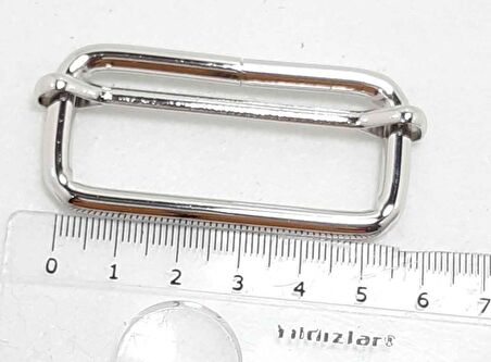 Gümüş renk 5x2  cm ayarlama aparatı .