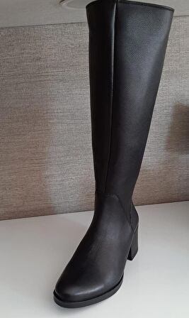 92900 Kadın Deri Uzun Çizme Sıyah