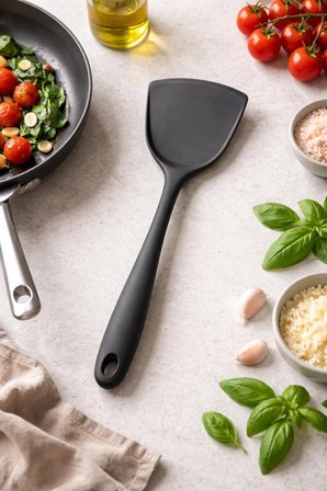 Silikon Yumurta ve Krep Çevirme Aparatı Isıya Dayanıklı Yanmaz Yapışmaz İnce Esnek Tava Aparatı BPA Free Çizmez Teflon Uyumlu Ergonomik Saplı Asorti Renk