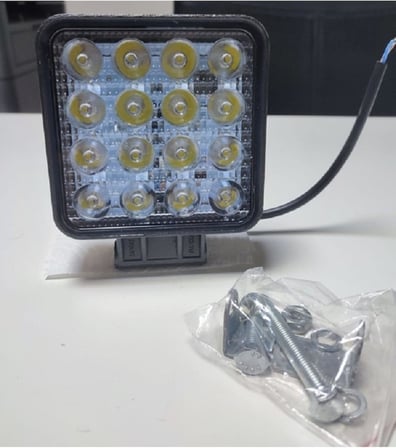 16 Ledli Projektör Kare Lamba Cob Ledli Kalın Kasalı 12-110 Volt
