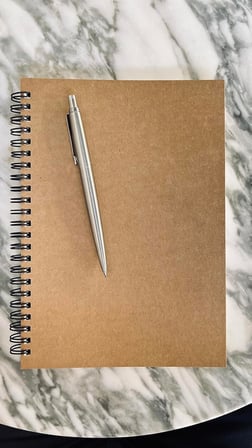 Spiralli Notebook, Kraft Kapaklı, A5 Boyutunda (15x21 cm), 100 Yaprak (Çizgili)