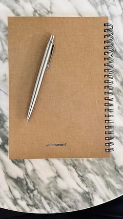 Spiralli Notebook, Kraft Kapaklı, A5 Boyutunda (15x21 cm), 100 Yaprak (Çizgili)