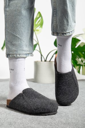 Kadın Mantar Taban Eva Konfor Moda Kışlık Önü Kapalı Keçe Model Sabo Outdoor Günlük Rahat Ev Terlik