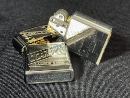 Zippo “Cigarette Trick” Çakmağı - 3d Plakalı - Limited Edition 1000 Limitli