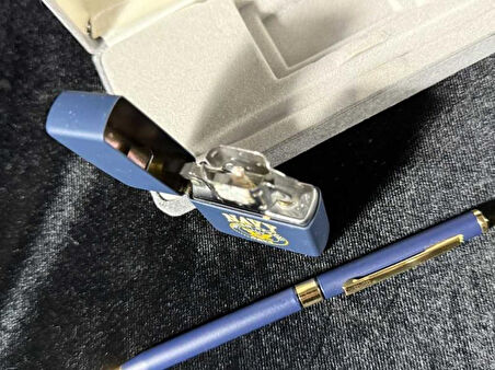 Zippo 1994 United States Navy Özel Seti – Çakmak ve Kurşun Kalem