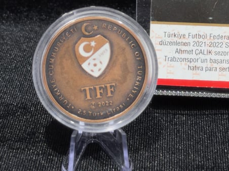 DARPHANE 2022 Trabzonspor 2021–2022 Süper Lig Şampiyonu Bronz Hatıra Parası – Sertifikalı – 1.967 Adet Maksimum Baskı