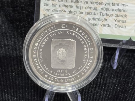 2021 Karaman Yunus Emre Türbesi – 20 Türk Lirası – 925 Ayar Gümüş Proof Hatıra Para – Sertifikalı