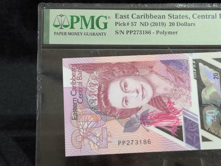 DOĞU KARAYİPLER 2019 – 20 DOLAR – PMG 68 EPQ SUPERB GEM UNC – POLİMER BANKNOT