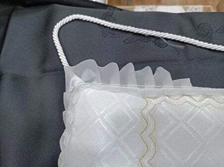   kdk kumaşlı sırma işli kuran kılıfı