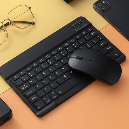 Şık Tasarımlı Bluetooth Kablosuz Klavye ve Mouse Seti | Android, iOS ve Windows Uyumlu | Şarj Edilebilir, Taşınabilir ve Sessiz Tuşlu Set (Siyah)
