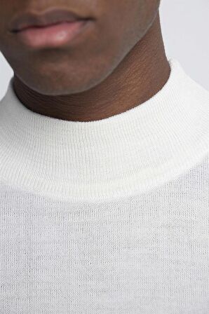 Tudors Slim Fit Dar Kesim Yarım Balıkçı Yaka Düz Erkek Kazak - TUDORS