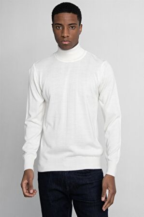 Tudors Slim Fit Dar Kesim Tam Boğazlı Yaka Düz Yün Erkek Kazak