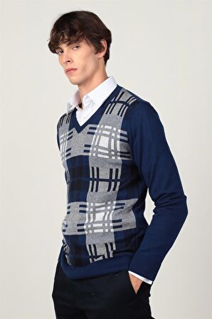 Tudors Slim Fit Dar Kesim V Yaka Kareli Erkek Kazak