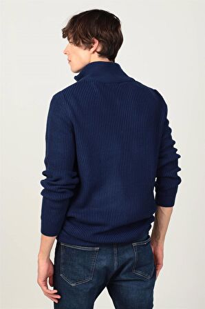 Tudors Slim Fit Dar Kesim Bisiklet Yaka Erkek Kazak