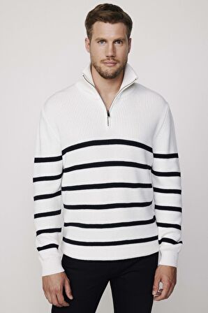 Erkek Slim Fit Fermuarlı Dik Yaka Çizgili Pamuklu  Kazak