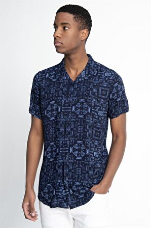 Tudors Slim Fit Dar Kesim Apaj Yaka Viskon Kısa Kol Erkek Spor Gömlek