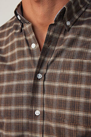 Erkek Regular Fit Klasik Kesim Düğmeli Yaka Küçük Kareli Pamuklu Gömlek