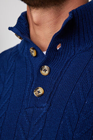 Erkek Slim Fit Dar Kesim Yumuşak Dokulu Desenli Dik Yaka Düğmeli Triko Saks Mavi Kazak