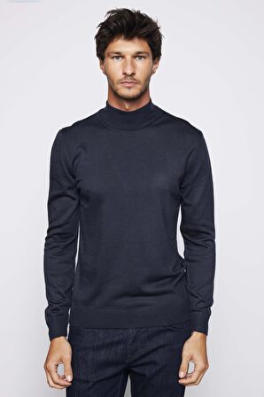 Slim Fit Dar Kesim Yarım Balıkçı Yaka Tüylenmeyen Yumuşak Dokulu Lacivert Erkek Kazak