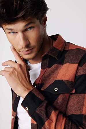 Slim Fit Kapaklı Cep Damalı Oduncu Erkek Gömlek