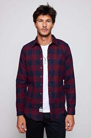Slim Fit Dar Kesim Kareli Spor Yaka Oduncu Erkek Gömlek