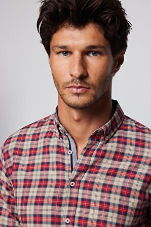 Slim Fit Kareli Pamuklu Kolay Ütü Erkek Gömlek