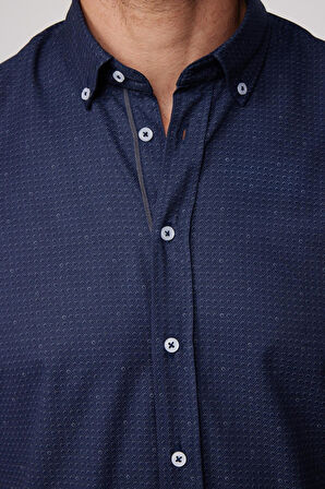 Erkek Regular Fit Klasik Kesim Düğmeli Yaka Pamuklu Kolay Ütü Baskılı Gömlek