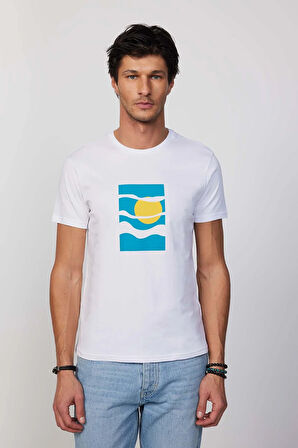 Erkek Slim Fit Dar Kesim %100 Pamuk Yumuşak Dokulu Baskılı Beyaz Bisiklet Yaka Tişört