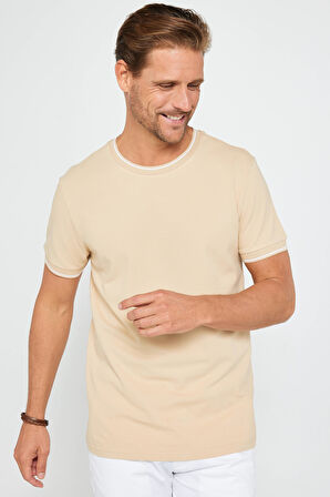 Erkek Slim Fit Dar Kesim %100 Pamuk Düz Pike Kum Rengi Bisiklet Yaka Tişört