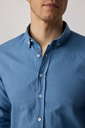 Erkek Slim Fit Dar Kesim %100 Pamuk Keten Doku Düğmeli Yaka Indigo Gömlek
