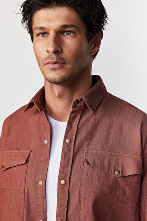 Relax Fit Uzun Kollu Denim Kot Parça Boyalı Çift Cep Kapaklı Çıtçıtlı Kahverengi Erkek Gömlek