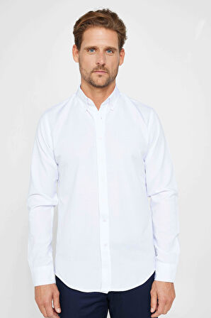 Erkek Slim Fit Dar Kesim Uzun Kollu Pamuklu Oxford Doku Kolay Ütü Beyaz Düğmeli Yaka Gömlek