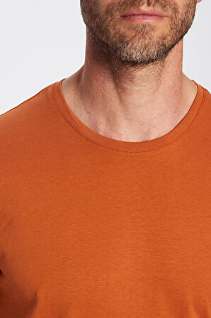 Unisex Slim Fit Dar Kesim %100 Pamuk Yumuşak Dokulu Tarçın Renk Bisiklet Yaka Tişört