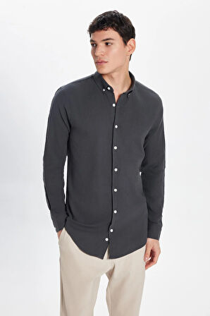 Erkek Slim Fit Dar Kesim %100 Pamuk Keten Doku Düğmeli Yaka Füme Gömlek
