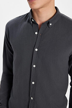 Erkek Slim Fit Dar Kesim %100 Pamuk Keten Doku Düğmeli Yaka Füme Gömlek