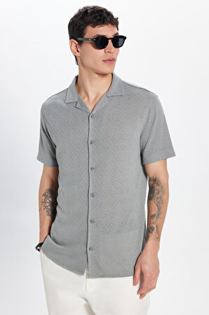 Erkek Slim Fit Dar Kesim Kısa Kollu Örme Doku Apaş Yaka Gri Gömlek