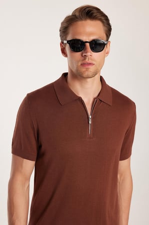 Erkek Slim Fit Dar Kesim Pamuklu Örme Triko Fermuarlı Kahverengi Polo Yaka Tişört