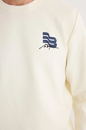 Unisex Relax Fit Rahat Kesim Pamuklu Yumuşak Dokulu Bisklet Yaka İç Polarlı Baskılı Ekru Sweatshirt