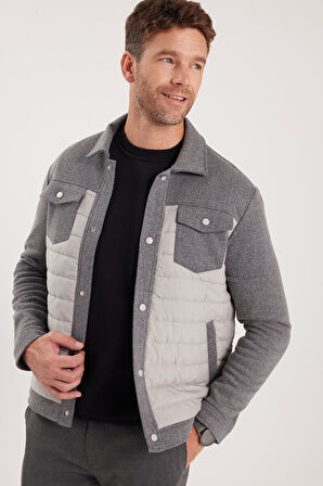 Erkek Relax Fit Rahat Kesim Çıt Çıt Düğmeli Kapitone Kapaklı Çift Cep Klasik Yaka Bej Kaşe Mont