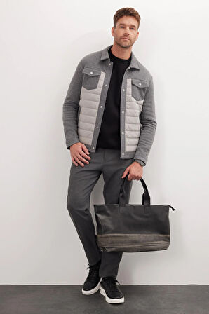 Erkek Relax Fit Rahat Kesim Çıt Çıt Düğmeli Kapitone Kapaklı Çift Cep Klasik Yaka Bej Kaşe Mont