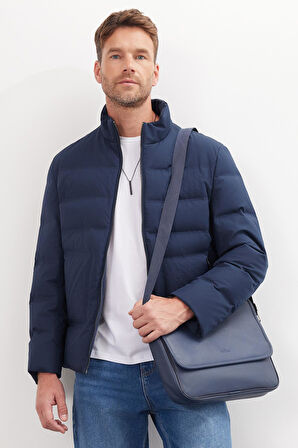 Erkek Regular Fit Normal Kesim Kaz Tüyü Çift Cepli Fermuarlı Lacivert Mont