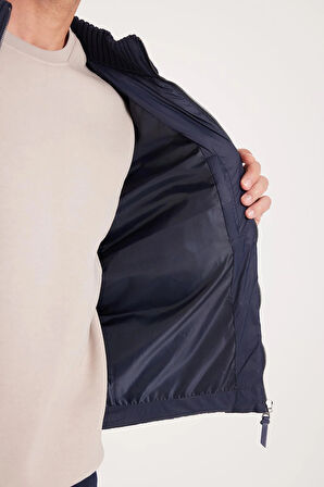 Erkek Regular Fit Klasik Kesim Fermuarlı Çift Cepli Dik Yaka Lacivert Mont