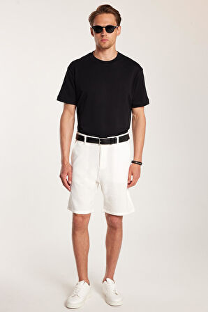 Erkek Regular Rahat Kesim Yandan Cepli Fermuarlı Bermuda Beyaz Şort