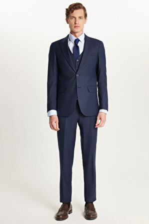 Erkek Slim Fit Lacivert Esnek Likralı Kumaş Sivri Yaka Yelekli Takım Elbise