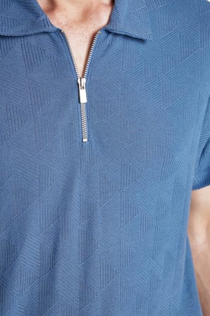 Erkek Slim Fit Dar Kesim Viskon Fermuarlı Polo Yaka Mavi Tişört