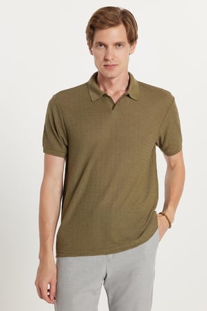 Erkek Slim Fit Dar Kesim Viskon Kumaş Desenli Düz Pike Düğmesiz Haki Polo Yaka Tişört