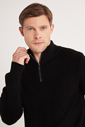 Erkek Slim Fit Dar Kesim Fermuarlı Siyah Dik Yaka Triko Kazak