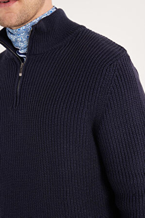 Erkek Slim Fit Dar Kesim Fermuarlı Lacivert Dik Yaka Triko Kazak