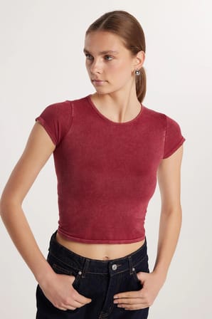 Kadın Slim Fit Dar Kesim Düz Basic Bisiklet Yaka Bordo Tişört