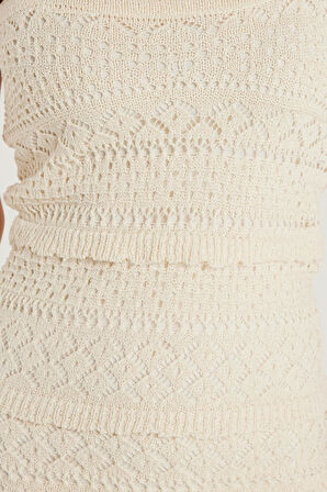 Kadın Standart Fit Fırfırlı Örme Desenli Askılı Yaka Bej Elbise